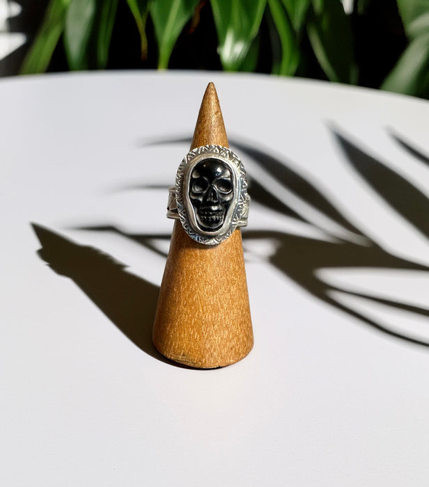 Onyx Skull Ring